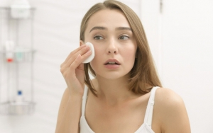 Didominasi Micellar Water, Ini Dia Rekomendasi 8 Produk Pembersih Wajah yang Punya Review Bagus