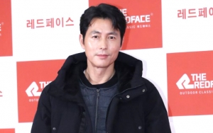 Jung Woo Sung Dihujat Habis-Habisan Karena Lakukan Ini di Bandara