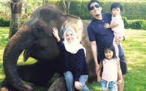 Gitaran dan Nyanyi Bareng Natasha Rizki, Warganet Malah Salah Fokus Ekspresi Wajah Desta 