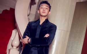 Reaksi Yoo Ah In Saat Lihat Aksi Panggung Twice di Blue Dragon Film Awards 2018 Jadi Sorotan