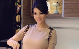 Pamer Gaya Rambut Baru Hasil Salon Amerika, Farah Quinn Dipuji Makin Mirip Rihanna