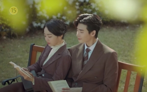 Lee Jong Suk Pamer Adegan Romantis Bareng Shin Hye Sun di 'Hymn of Death', Fans Baper