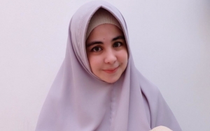 Diundang Jadi Penceramah dalam Acara Religi, Warganet Perdebatkan Gelar 'Ustadzah' Risty Tagor