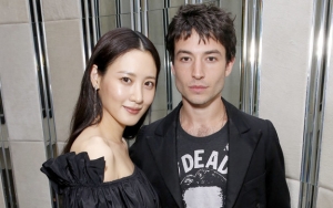 Kejutkan Fans di Bioskop, Claudia Kim Ikutan Nonton 'Fastastic Beasts 2' Bareng Ezra Miller