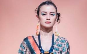 Kimberly Ryder Kembali Bagikan Foto Momen Wisuda, Dandanan Sederhana Jadi Sorotan
