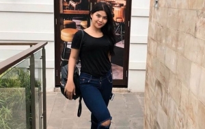 Bagikan Potret Perut 'Rata', Rosa Meldianti Keponakan Dewi Persik Dicibir Mati-Matian Tahan Napas