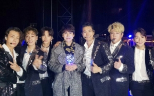 Masih Sibuk Wamil, Kyuhyun Reunian dengan Member Super Junior di Tokyo
