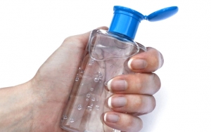 Tak Hanya Membersihkan Tangan, Ini 8 Life Hack Memanfaatkan Hand Sanitizer