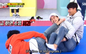 Main Pig Ssireum, Song Ji Hyo Tusuk Bokong Lee Kwang Soo di 'Running Man'