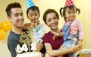 Unggah Potret Foto Keluarga, Maya Septha Bagikan Tips tak Khawatir Soal Hidup