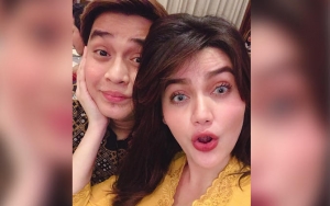 Cuek Postingan Mesra Di Akun Lawas Kriss Hatta, Hilda Vitria Malah Puji Billy Syahputra Mirip Bule