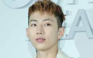 Orang-Orang Temukan Barang-Barang Pribadi Jay Park di Pakaian yang Disumbangkan