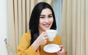 Sering Banjir Hujatan, Ayu Ting Ting Ternyata Memang Pilih Digosipkan Ketimbang Dilupakan