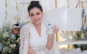 Bella Shofie Unggah Foto Bareng Suami di Aqiqah Anak, Netter Singgung Masa Lalu