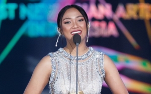 MAMA 2018: Tampil Memukau dan Berhasil Raih Penghargaan, Marion Jola Jadi Trending