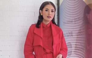 Nindy Pakai 'Daster' Mewah di Acara Talk Show, Netter Yakin Harganya Jutaan Rupiah