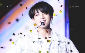 MAMA 2018: Jungkook Sukses Lakukan Split di Penampilan Intro, Fans Heboh