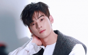 Akui Deg-Degan Saat Syuting, Cha Eunwoo Diminta Pilih Lim Soo Hyang atau Seo Eun Su