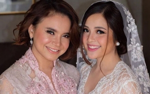 Tulis Komentar Ini, Tasya Kamila Bocorkan Bulan Pernikahan Rossa?