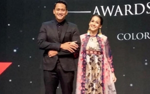Rayakan 9 Tahun Anniversary, Mieke Amalia Beri Kejutan Tora Sudiro Pakai Siomay