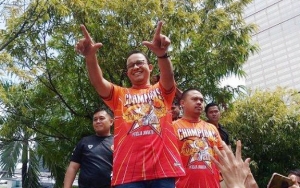 Anies Diperingatkan Kemendagri Soal Pose 2 Jari, Kubu Prabowo Beri Pembelaan