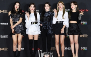 KPMA 2018: Red Velvet Tampil Cantik di Red Carpet, Irene Heboh Sendiri Gara-Gara Kuku