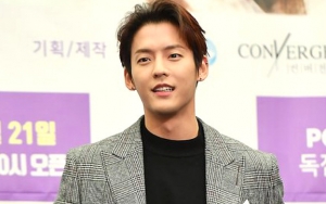 Ayah 'Bawa Kabur' Uang Pinjaman, Minhyuk BTOB Tuai Simpati Netter