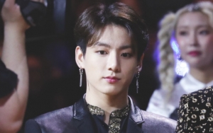 Momoland Mendadak Dance Heboh di Depannya, Reaksi Syok Jungkook BTS Jadi Sorotan