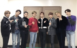 Kocaknya EXO Adu Romantis Parodikan '100 Days My Prince'