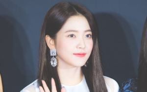 KPMA 2018: Red Velvet Lupa Bawa Piala, Lucunya Yeri Salah Ambil Punya Twice 