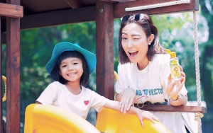Hari Ibu Tiba, Ayu Dewi Merasa Bingung dan Ungkap Kerinduan Pada Mendiang Sang Bunda