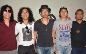 Gelar Konser di Ultah ke-35, Slank Nyanyikan Lagu 'Solidaritas' Untuk Korban Tsunami Selat Sunda