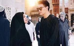 Tak Kuasa Tahan Tangis di Pemakaman Istri, Ifan Seventeen: Ini Cobaan Terbesar Hidup Saya