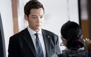 Sering Terluka di 'The Last Empress', Netter Khawatirkan Kondisi Choi Jin Hyuk