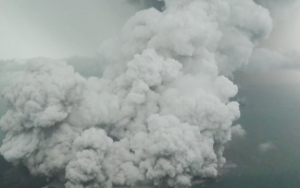 Status Gunung Anak Krakatau Naik ke Siaga, Warga Diminta Menjauh Radius 5 KM