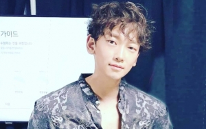 Pamer Rambut Keriting, Rain Disebut Makin Tua dan Ketinggalan Zaman