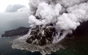 Masuki Level Siaga III, Badan Geologi Tegaskan Gunung Anak Krakatau Tidak Dalam Fase Mematikan