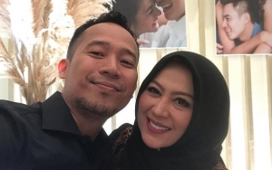 Baru Kehilangan Calon Bayi, Istri Cantik Denny Cagur Syok Beredar Hoax Dirinya Meninggal