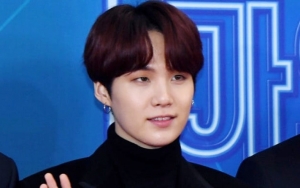 KBS Gayo Daechukje 2018: Profesionalitas Suga BTS Saat Lagu Solo 'Seesaw' Mati Sejenak