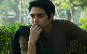 Maxime Bouttier Bagikan Poster Film 'Kain Kafan Hitam', Siap Tayang Valentine 2019