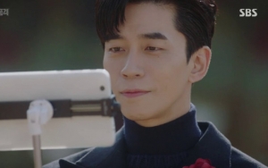 Shin Sung Rok Pamer Luka 'Ngeri' di Wajah, Fans 'The Last Empress' Heboh Tulis Dugaan