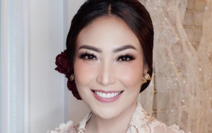 Sambut Tahun 2019, Ayu Dewi Beber Alasan Tetap Kerja Keras Meski Punya Suami Tajir