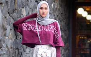  Dikritik Punya Gaya Berbusana Selebor Seperti Gembel, Begini Penjelasan Zaskia Adya Mecca 