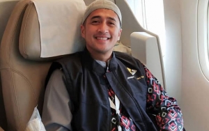 Berfoto di Depan Makam Saat Umrah Tuai Kritik, Irfan Hakim Beri Penjelasan