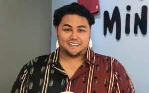 Pamer Foto Asyik Santap Makan Siang, Gaya Cetar Ivan Gunawan ala Ibu Pejabat Curi Perhatian Netizen