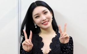 Jalani Wawancara, Chungha Bagikan Momen Persahabatannya dengan Sunmi dan Member I.O.I
