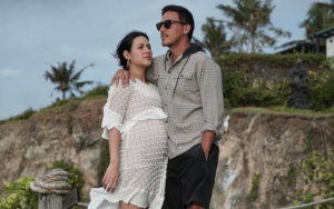 Temani Raisa Belanja Perlengkapan Bayi, Tingkah Lucu Hamish Daud Bikin Netter Gemas