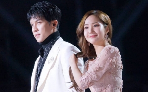GDA 2019: Park Min Young Kenakan Sepatu Ini Saat Gandeng Lee Seung Gi, Netter: Kok Masih Bisa Jalan?