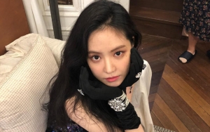 Tetap Kelihatan Menarik Meski Kenakan Baju Norak Ini, Na Eun A Pink Dipuji Netter