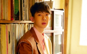Perdana Pamer Foto Kenakan Seragam Militer, Jo Kwon 2AM Dipuji Macho